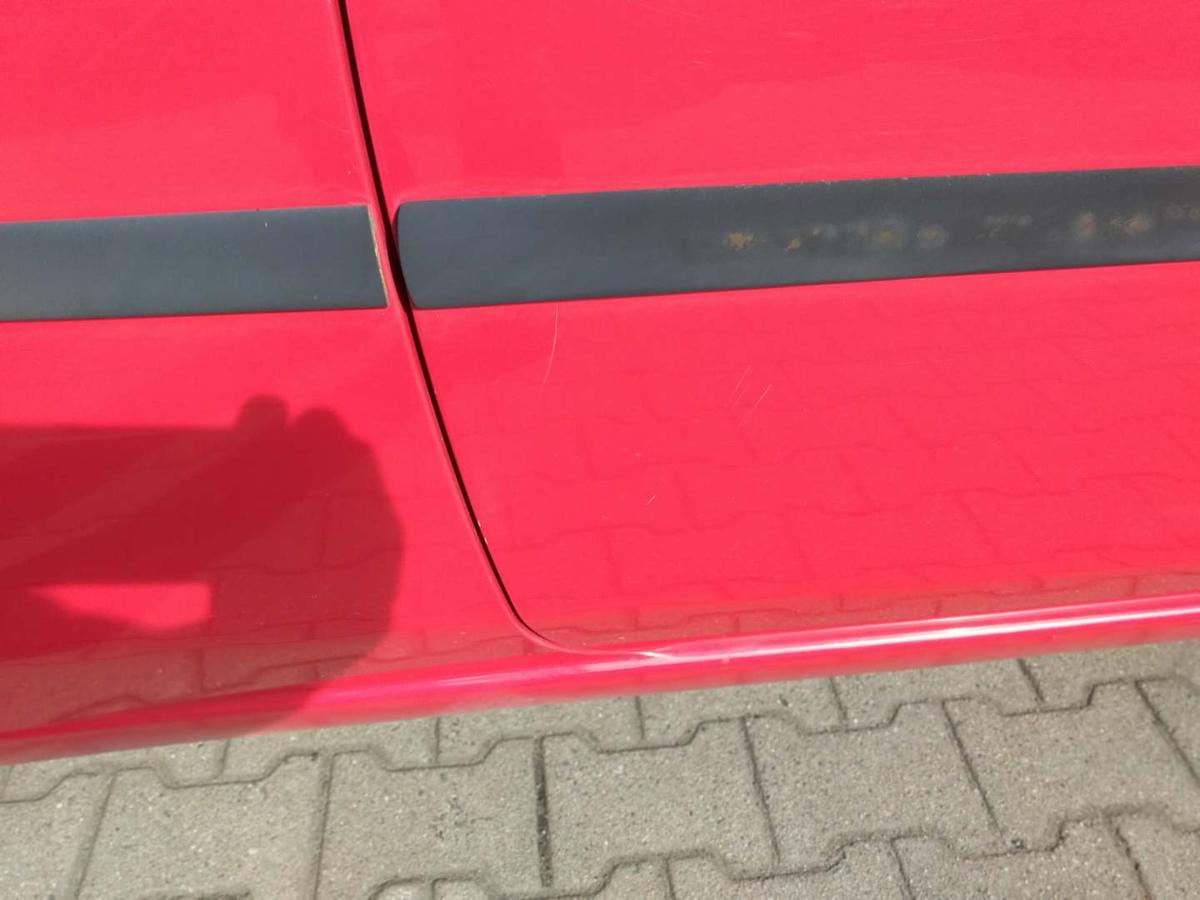 Nissan Micra K12 original Tür vorn rechts Z10 Rot 3-Türer Bj.2004